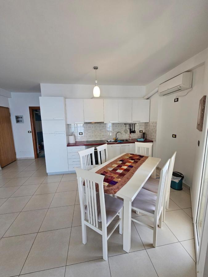 Gregor Apartments Σαράντα Εξωτερικό φωτογραφία